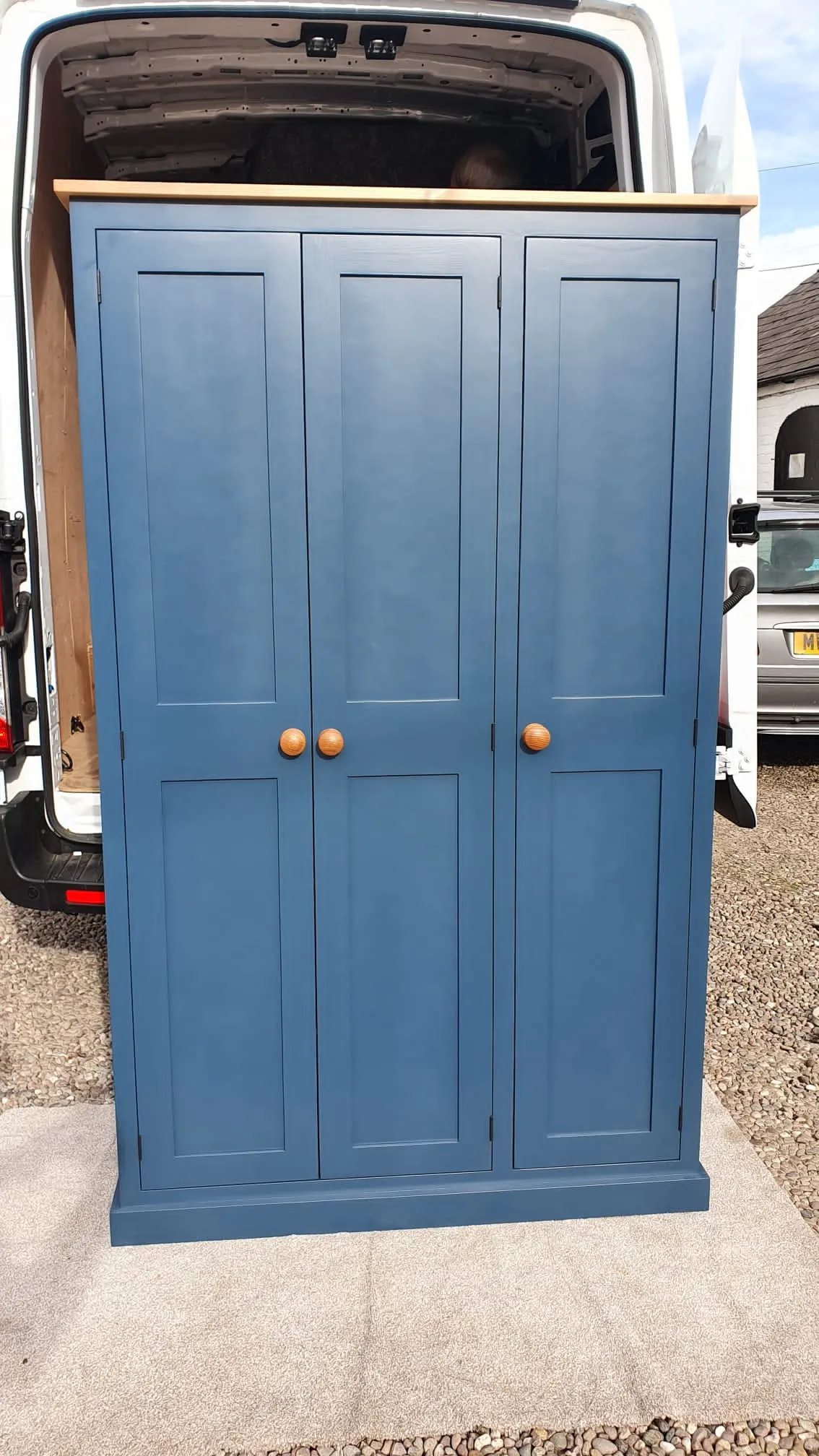 **3 Door Triple Full Hanging Wardrobe