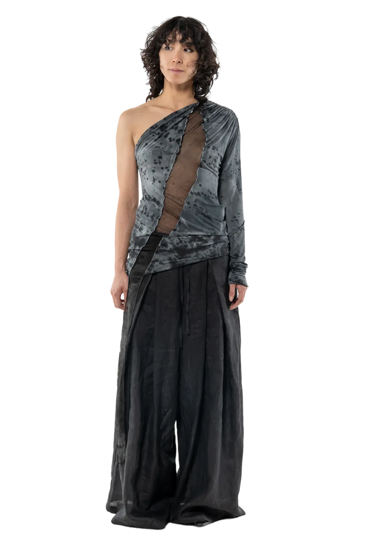 Anesu top noda hitam