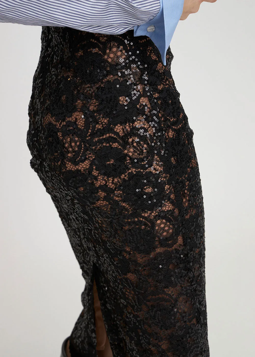 Delicate Lace Pencil Skirt