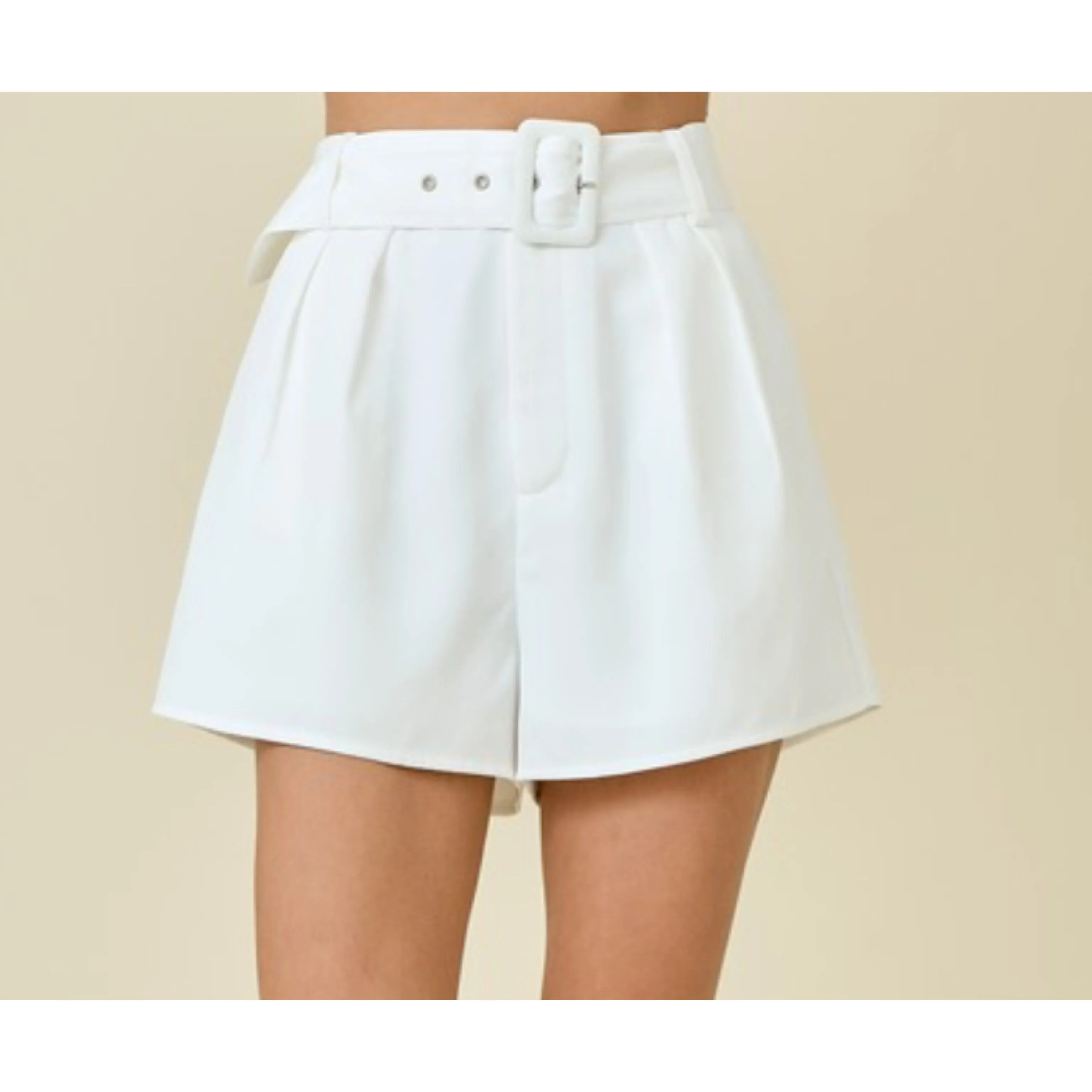 DOUBLE PLEATED SHORTS WITH SELF COVERED BELT