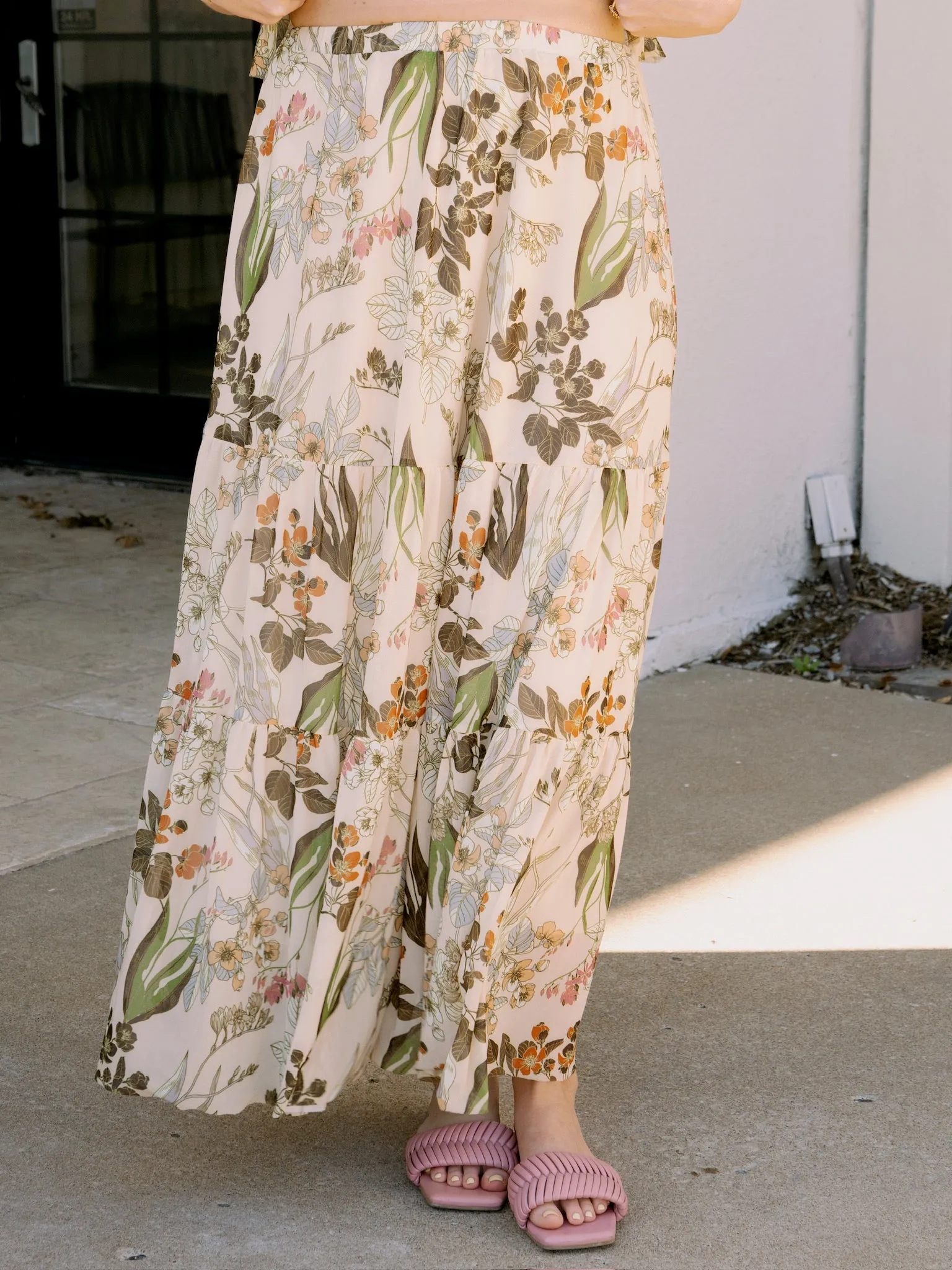 dRA Emery Skirt in Mossy Floral