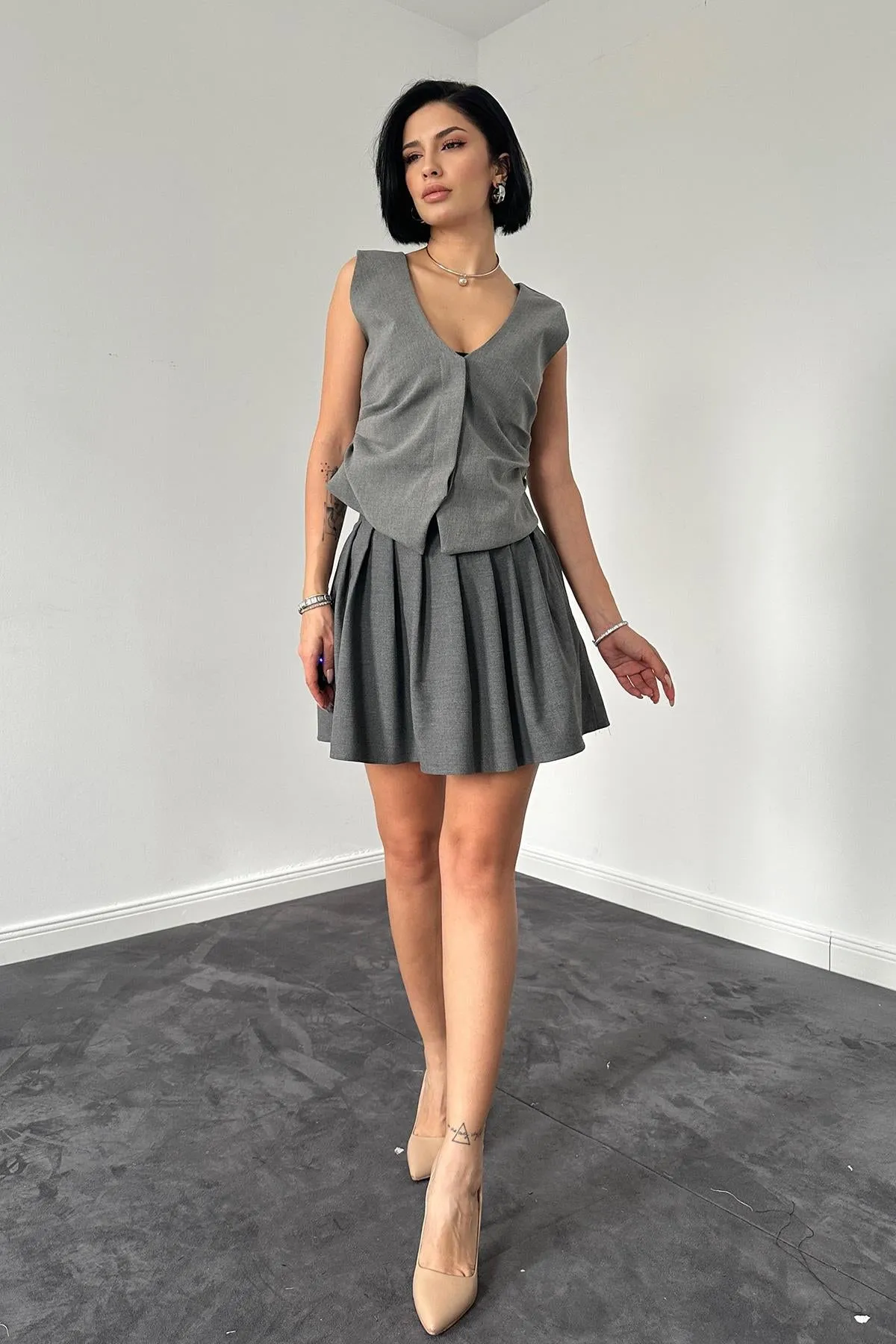 ELS Pleated Mini Skirt - Gray - Spokane