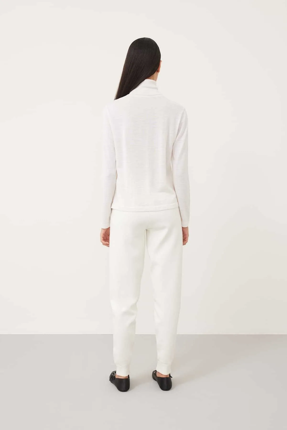 Half Turtleneck Long Sleeve Sweater Cream