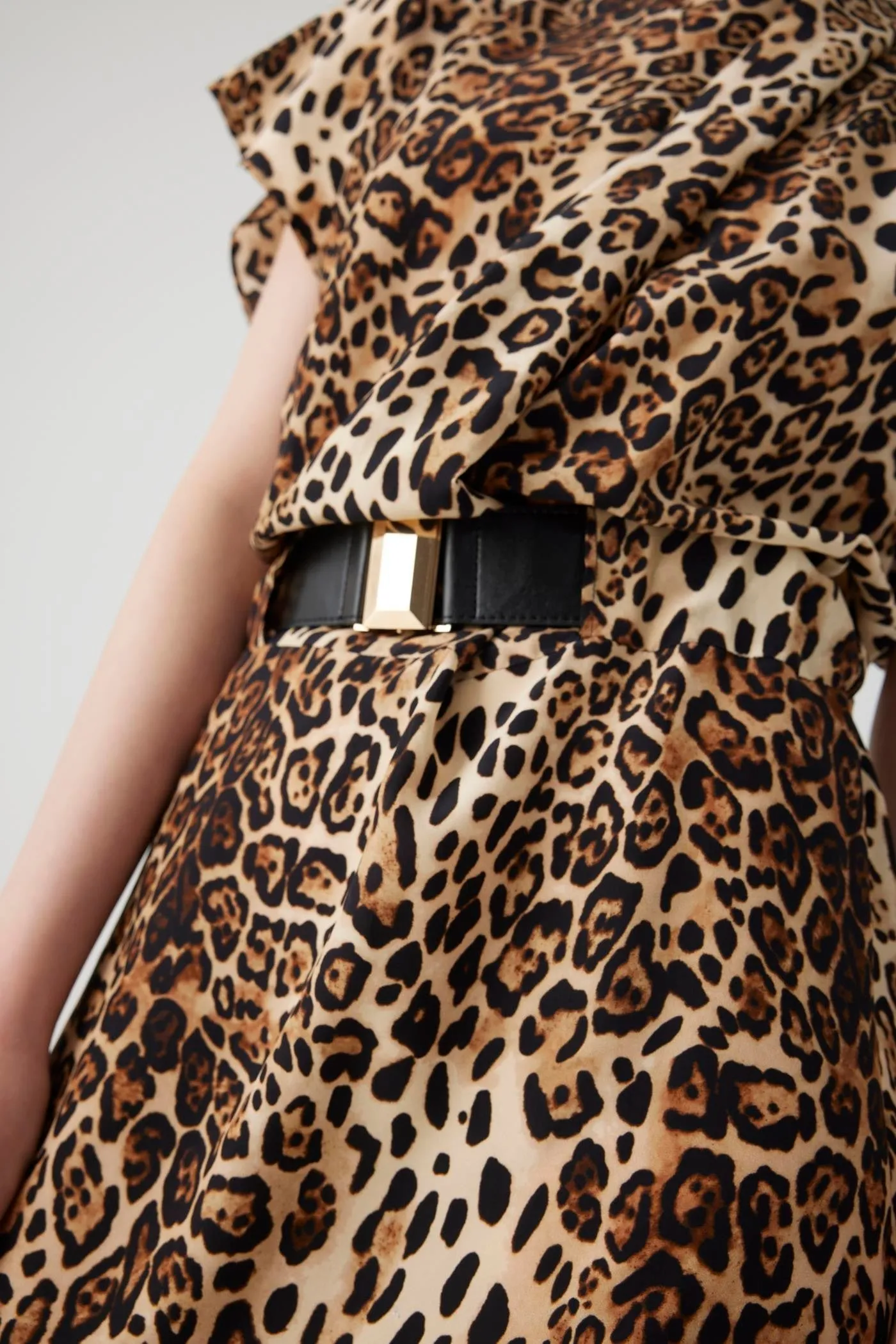 Leopard Print Sleeveless Maxi Dress