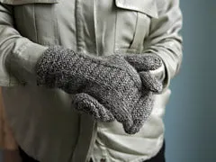 Mittens Unzipped <br/><small>knitting pattern</small>