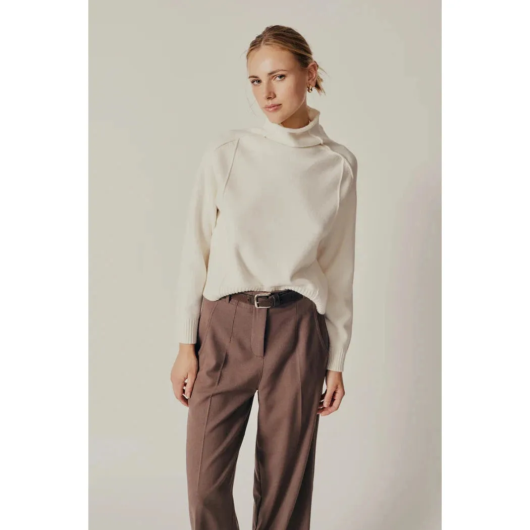 Monarda Turtleneck Sweater - Deluc