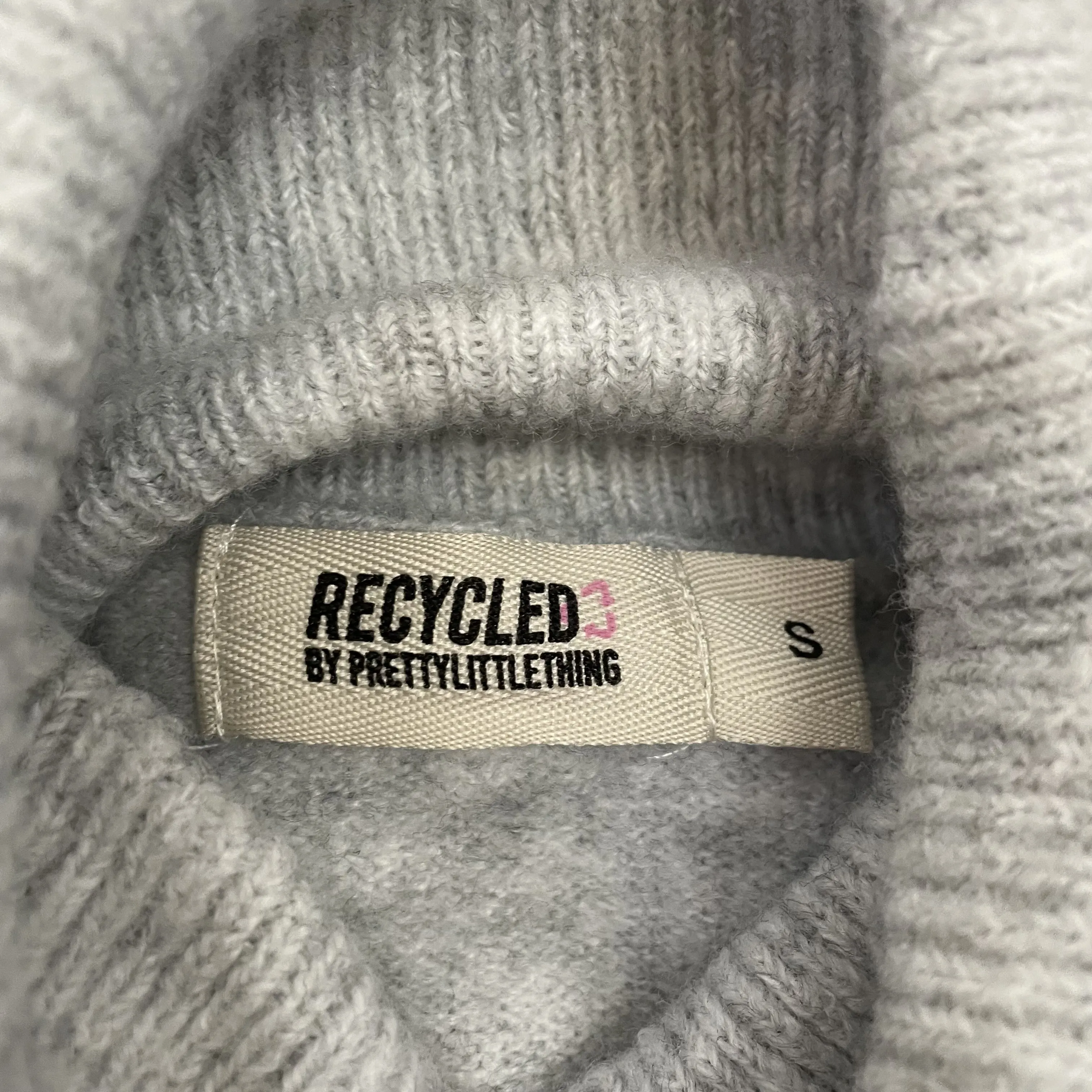 Pretty Little Thing | Women's Light Gray Turtleneck Tunic Sweater | Size: S