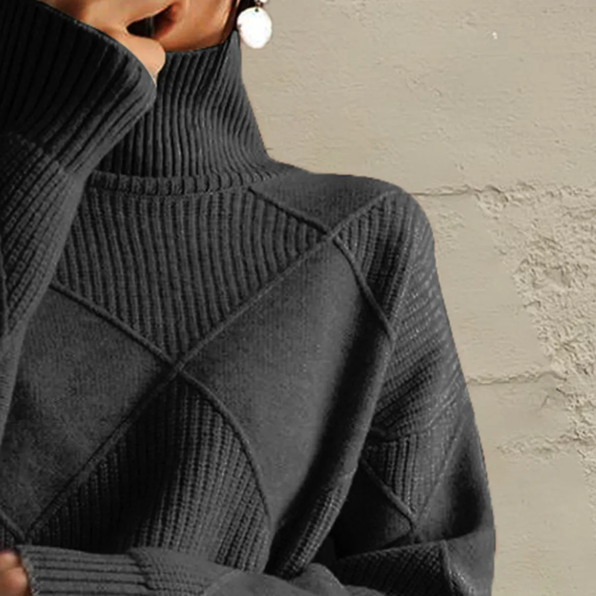 Vitus Turtleneck Sweater